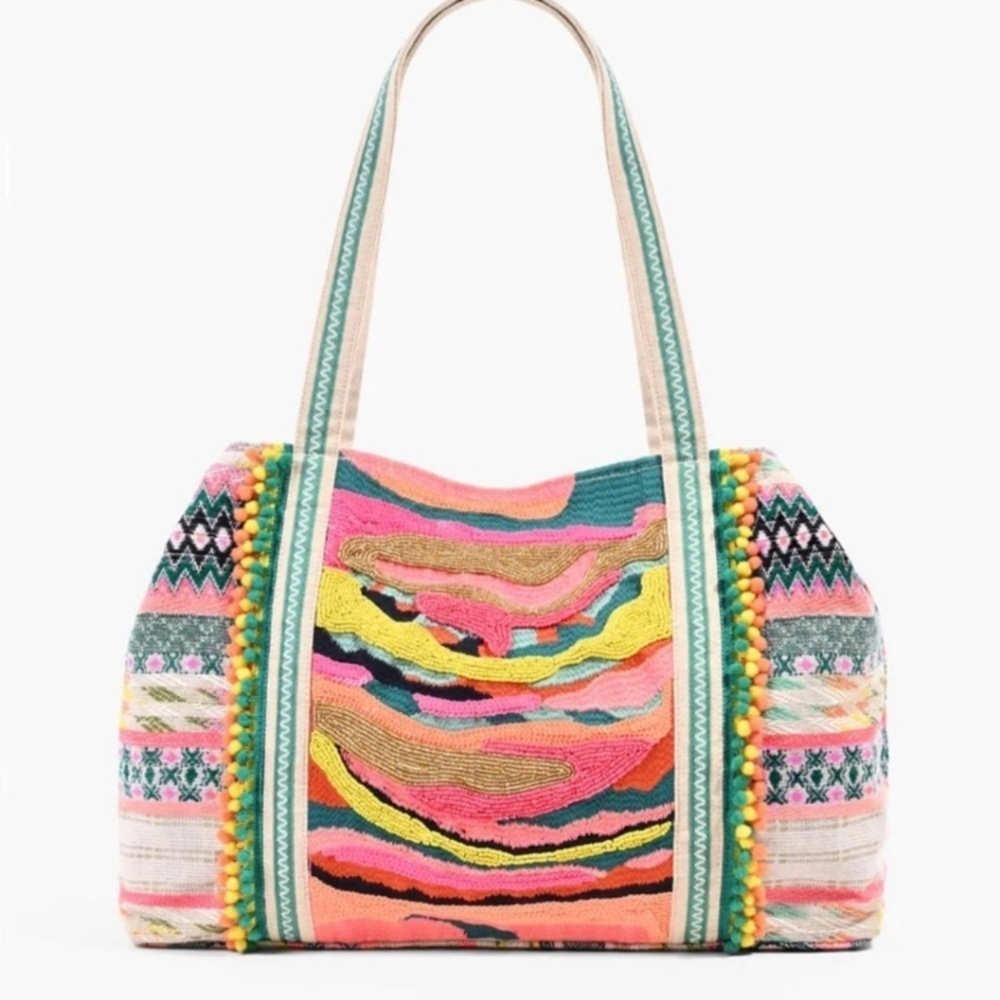 America & Beyond
Daphne Embellished Multi-colored
Hand Beaded Tote 🆕